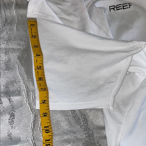 Reef Classic White Short Sleeve Tee - Picture 8 of 8